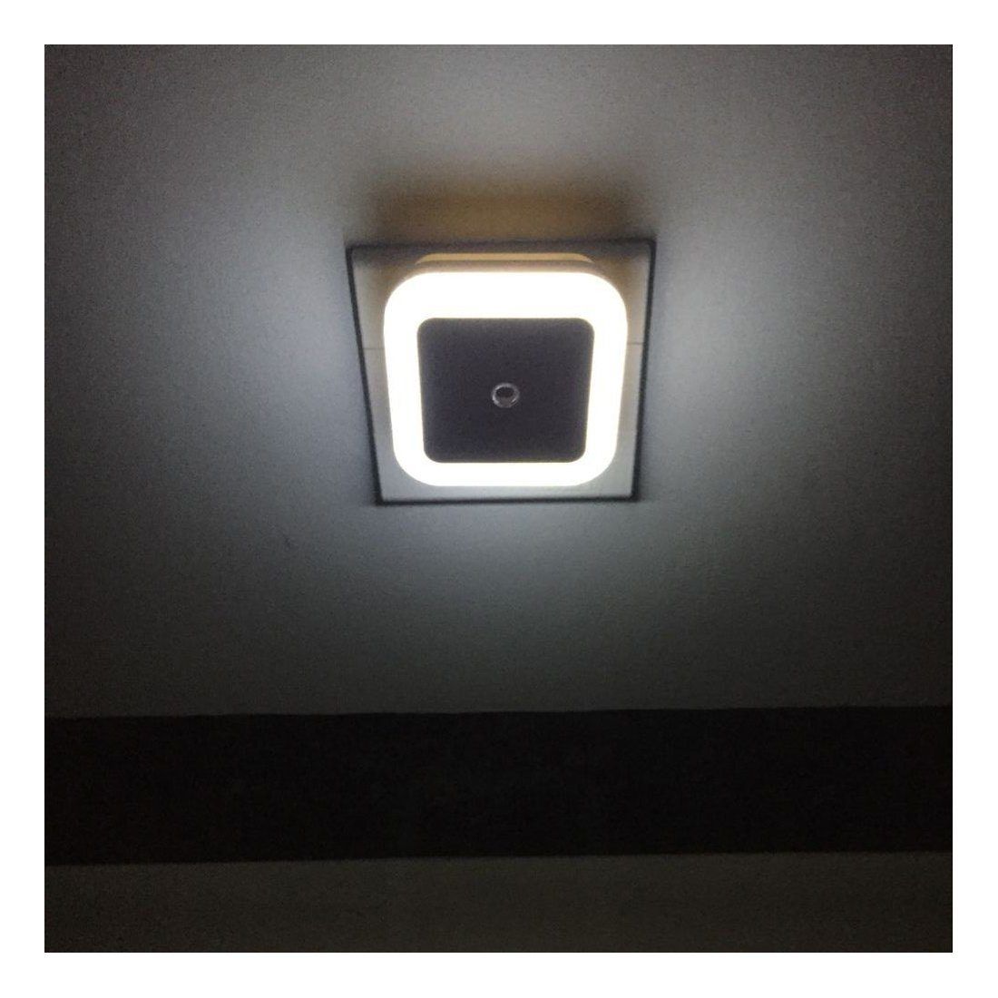 BAYORK LED Veilleuse Lampe de Nuit 0,5W Dusk to Dawn Capteur Automatique Détecteur de Lumière, Idéal pour Chambre Enfant Bébé